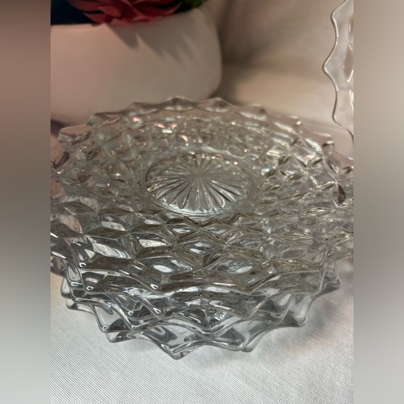 Set of 6 Fostoria 7” cake plates - Picture 6 of 8